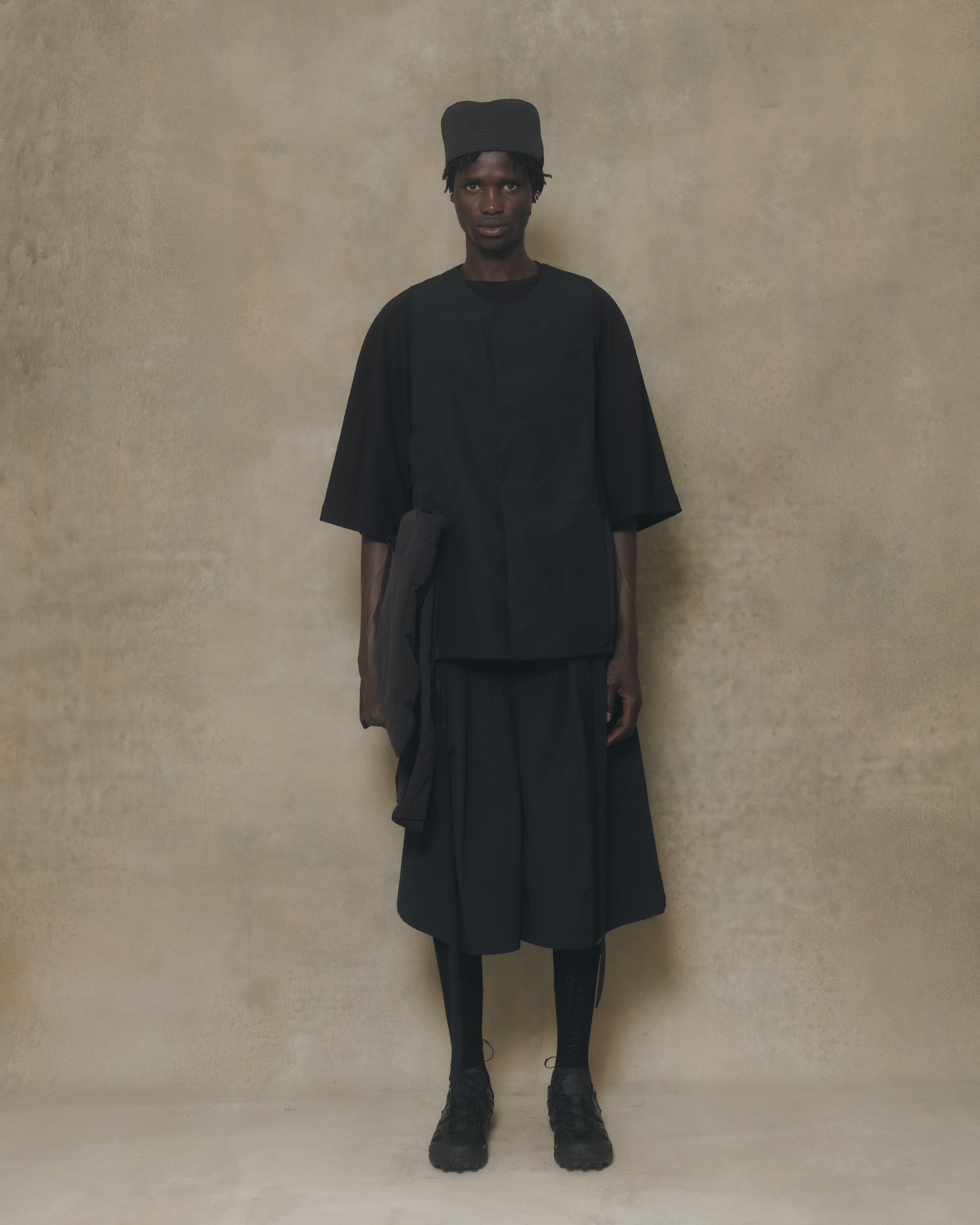 02_-_THE_BLACKSTROLLER_01.jpg