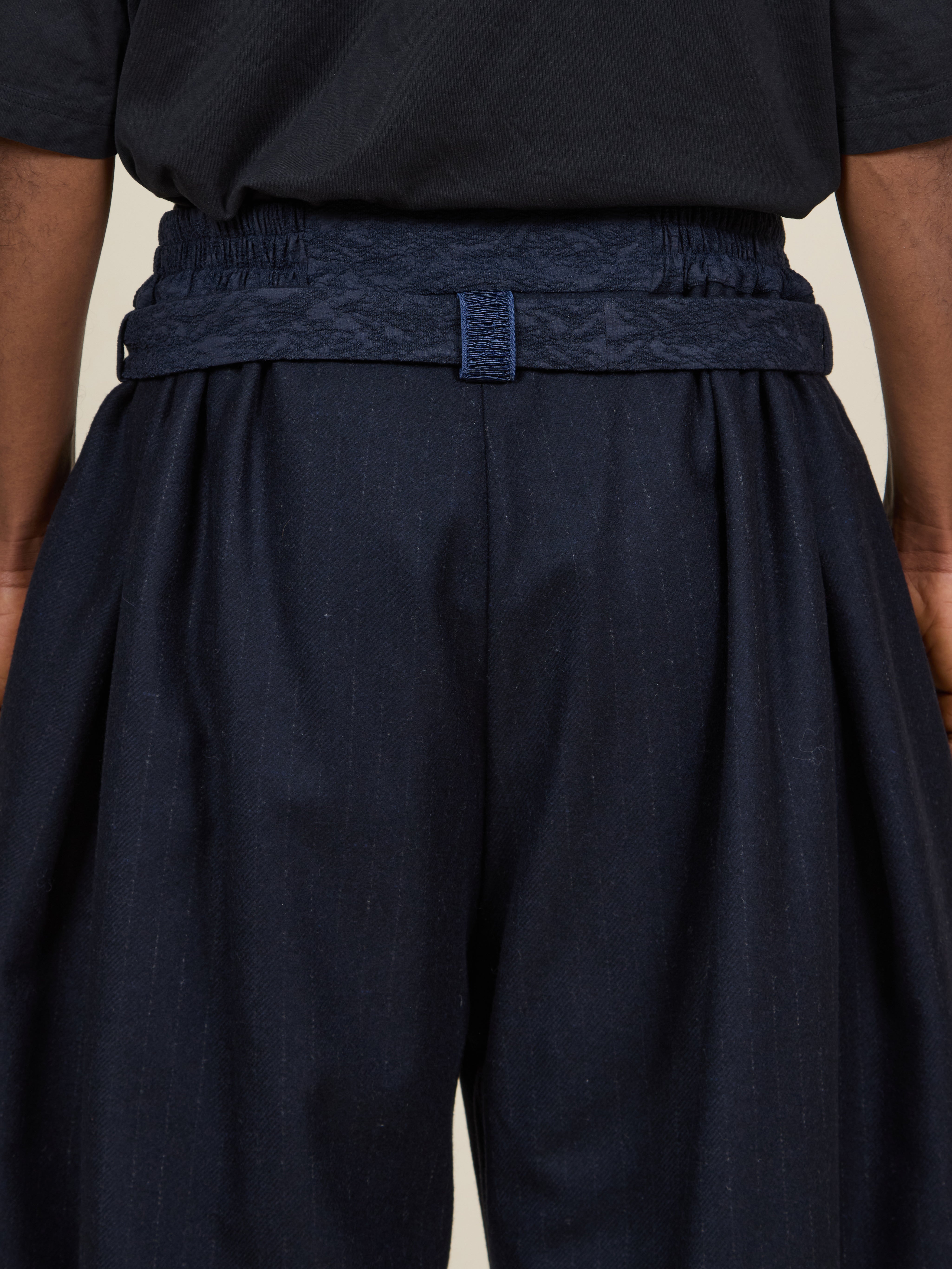 KHOLONG | Navy Chalk's Wool