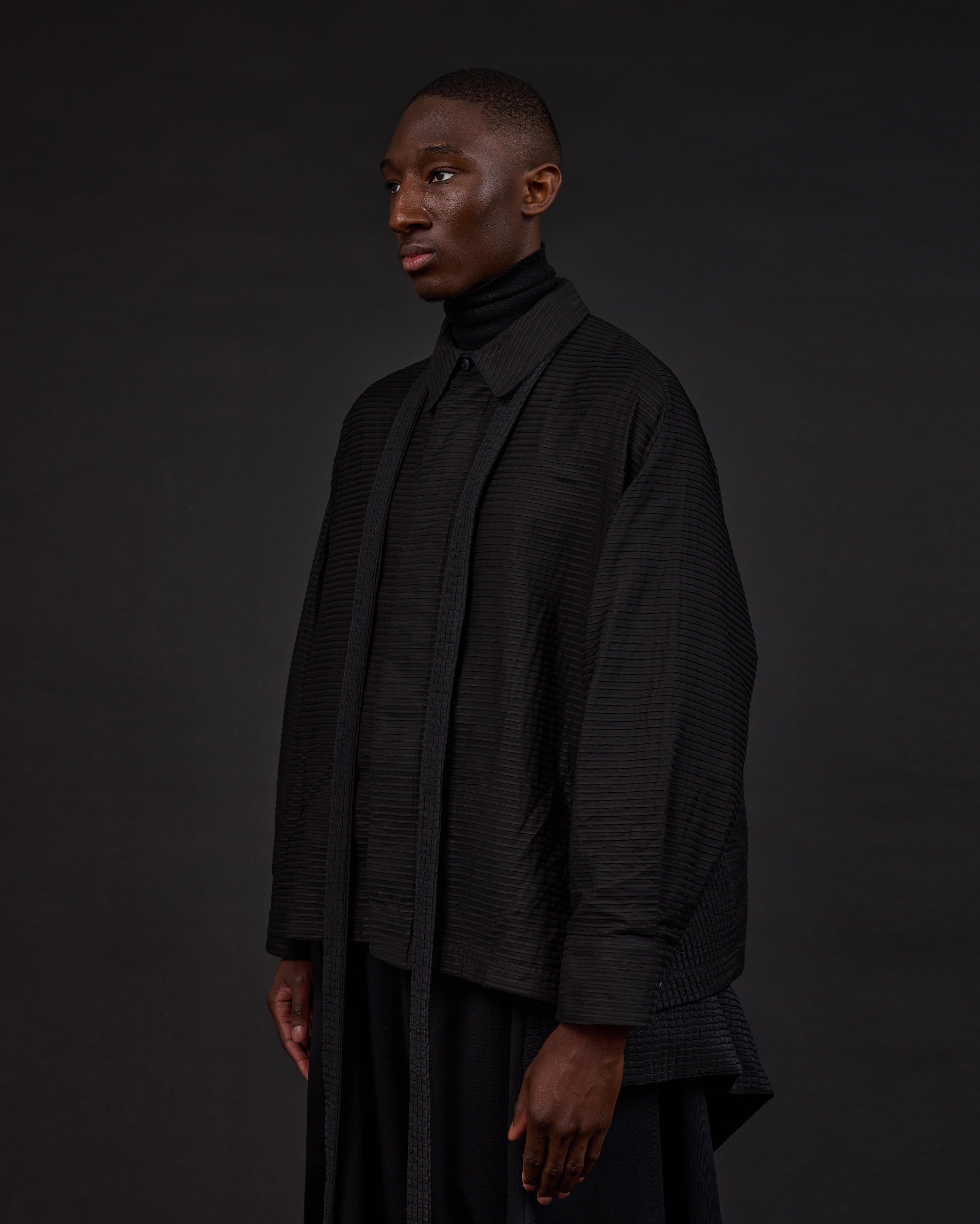 BOTTA | Black Tuxpleat