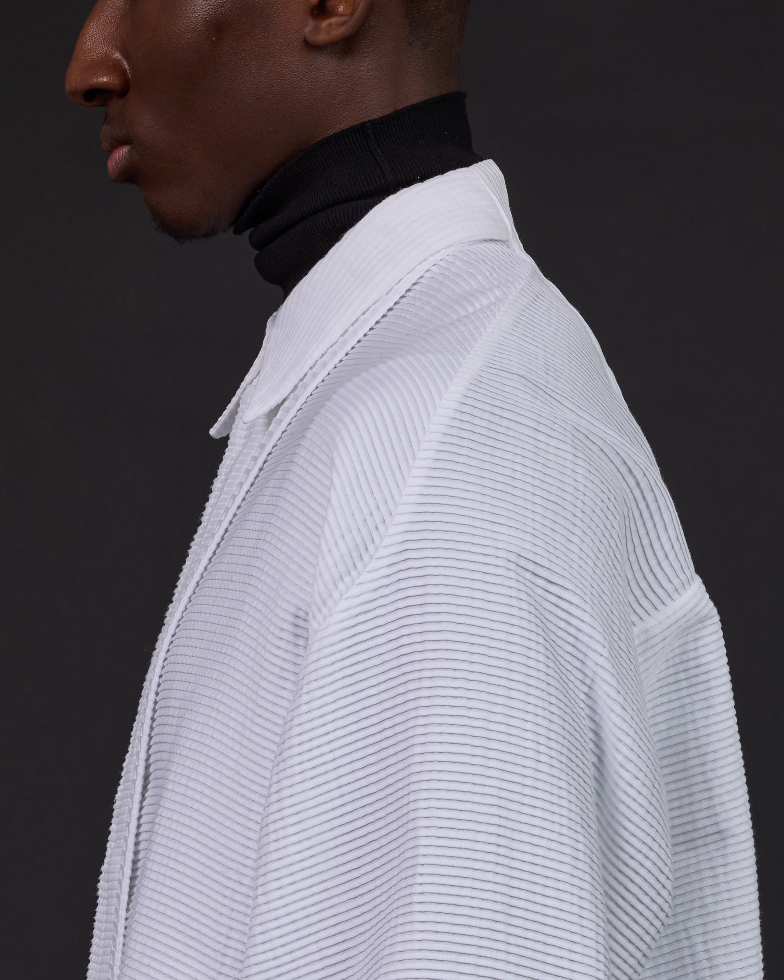 BOTTA   |   White Tuxpleat
