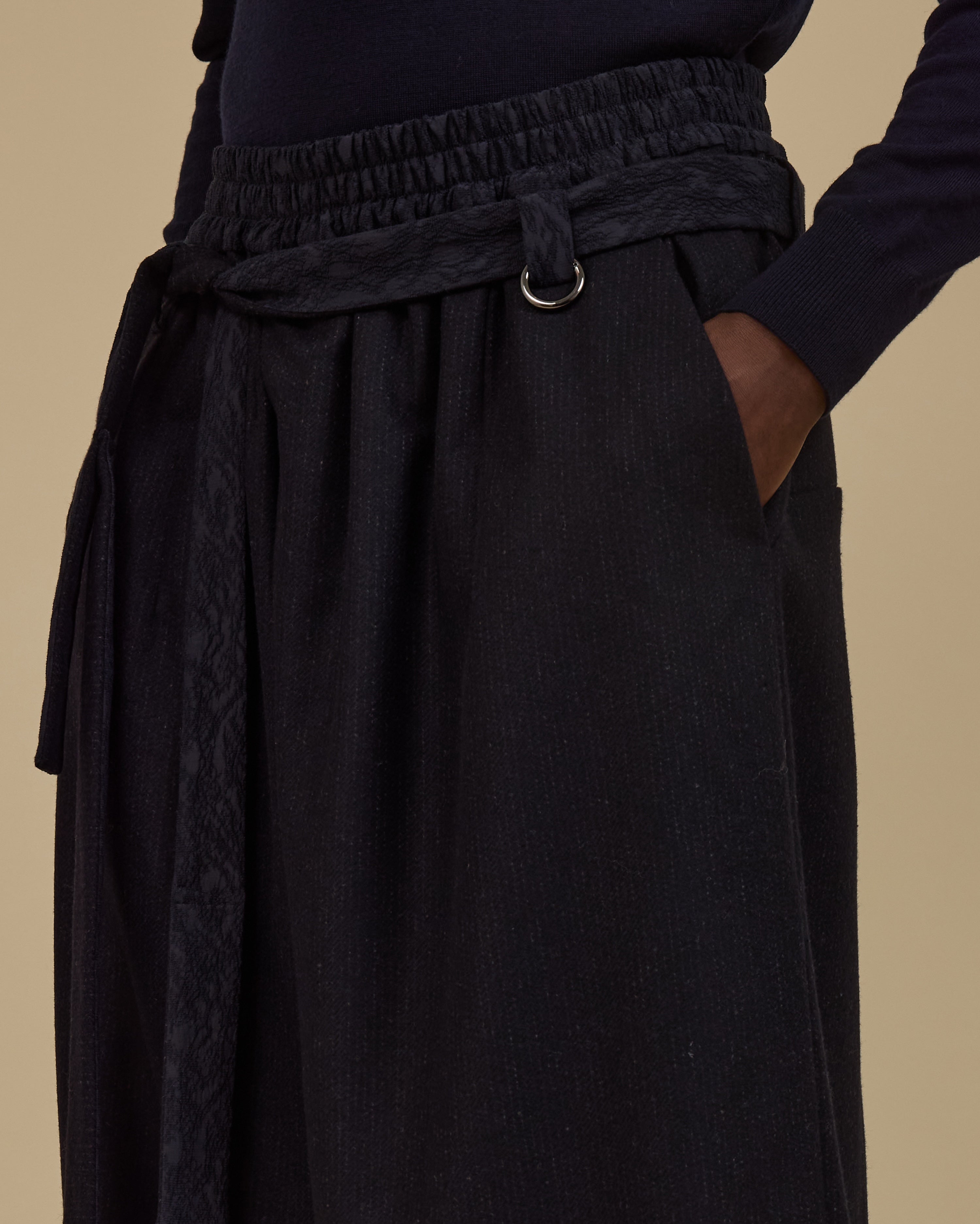 JOKOR | Navy Pin’s Wool