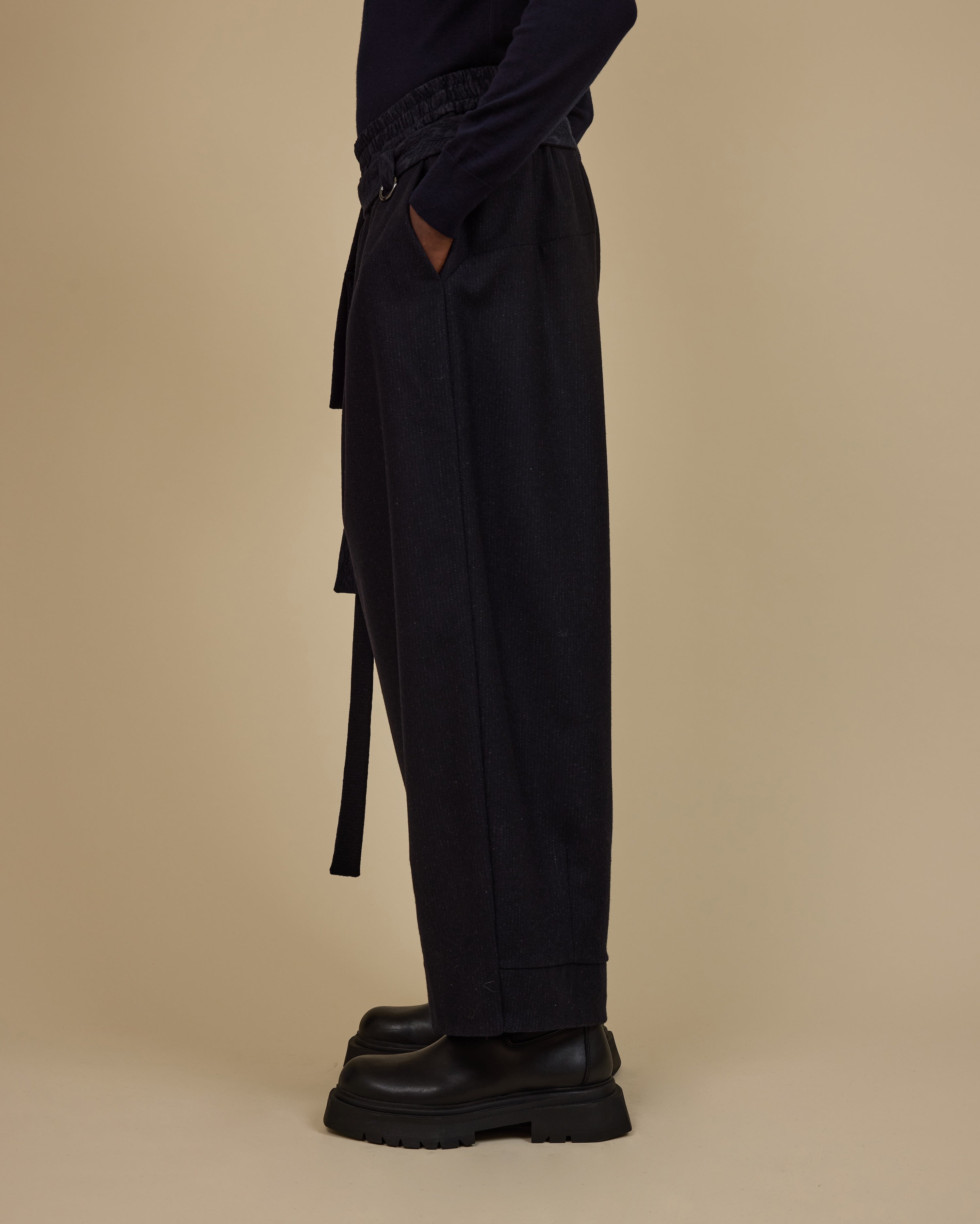 JOKOR | Navy Pin’s Wool