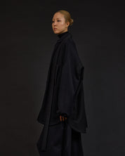 KIRTIS | Osa Black