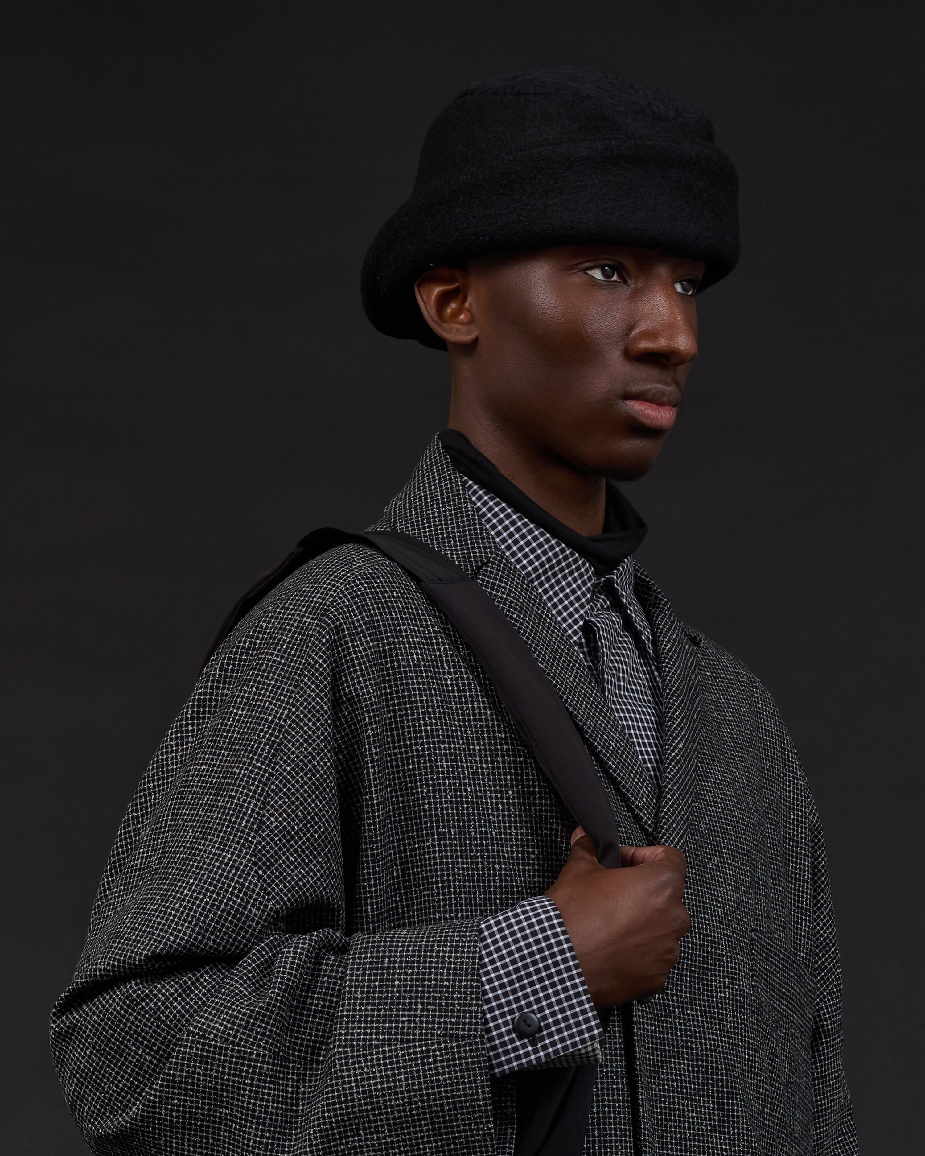 LOVHAT | Black Boilwool
