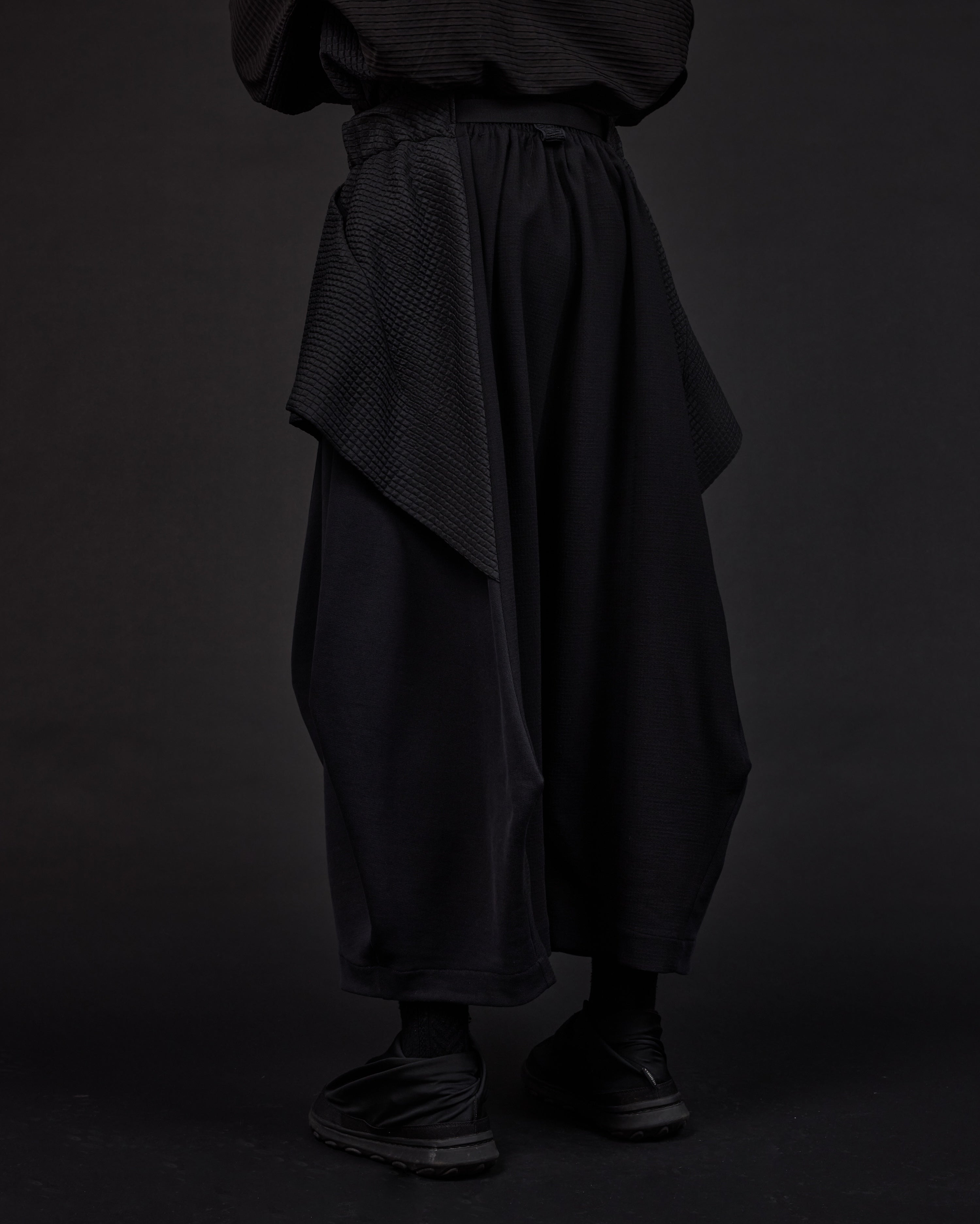 SHALWOR | Microsa Black
