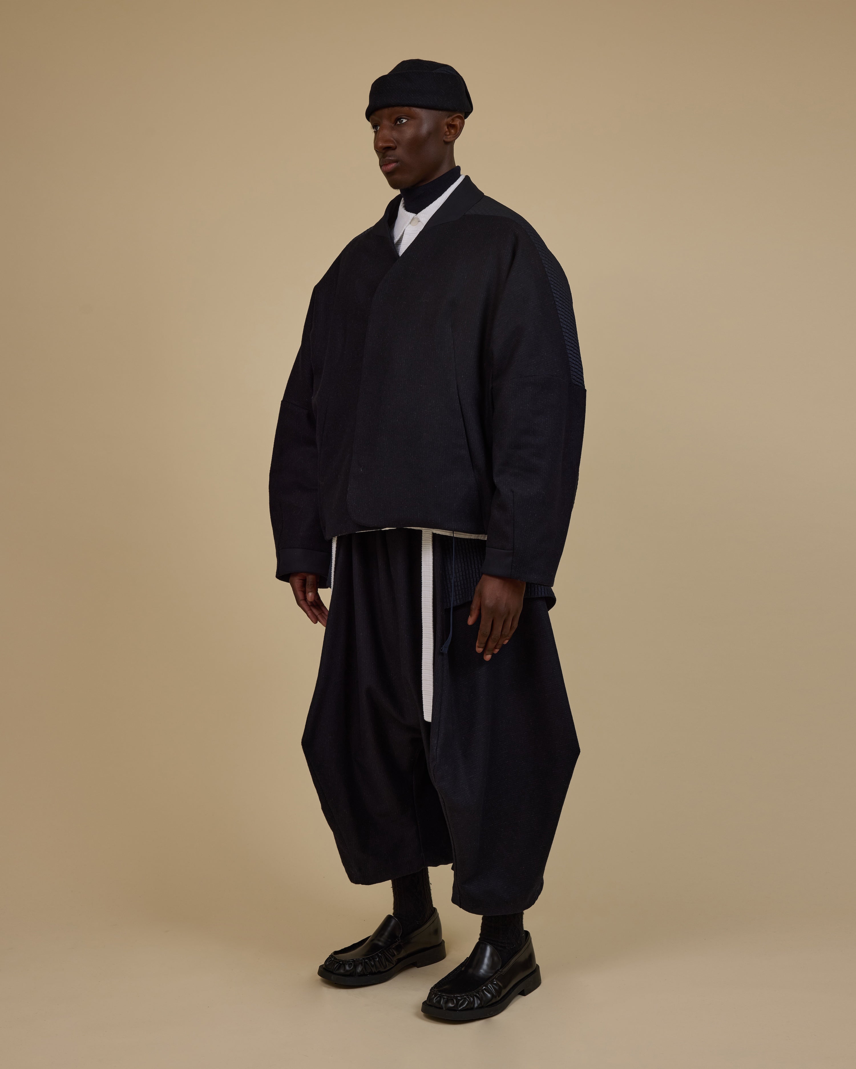 BOMBEO | Navy Pin's Wool