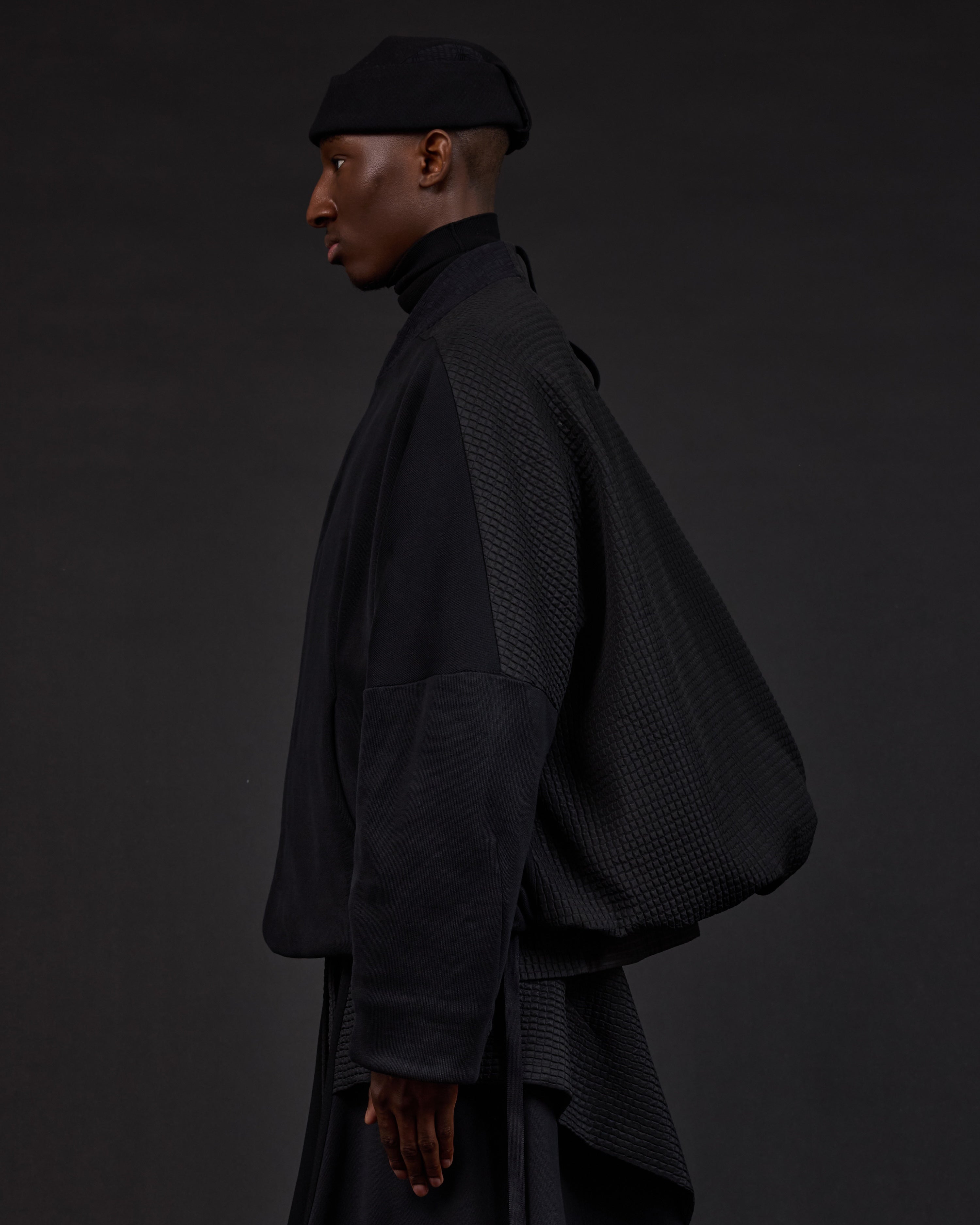 BOMBEO | Osa Black