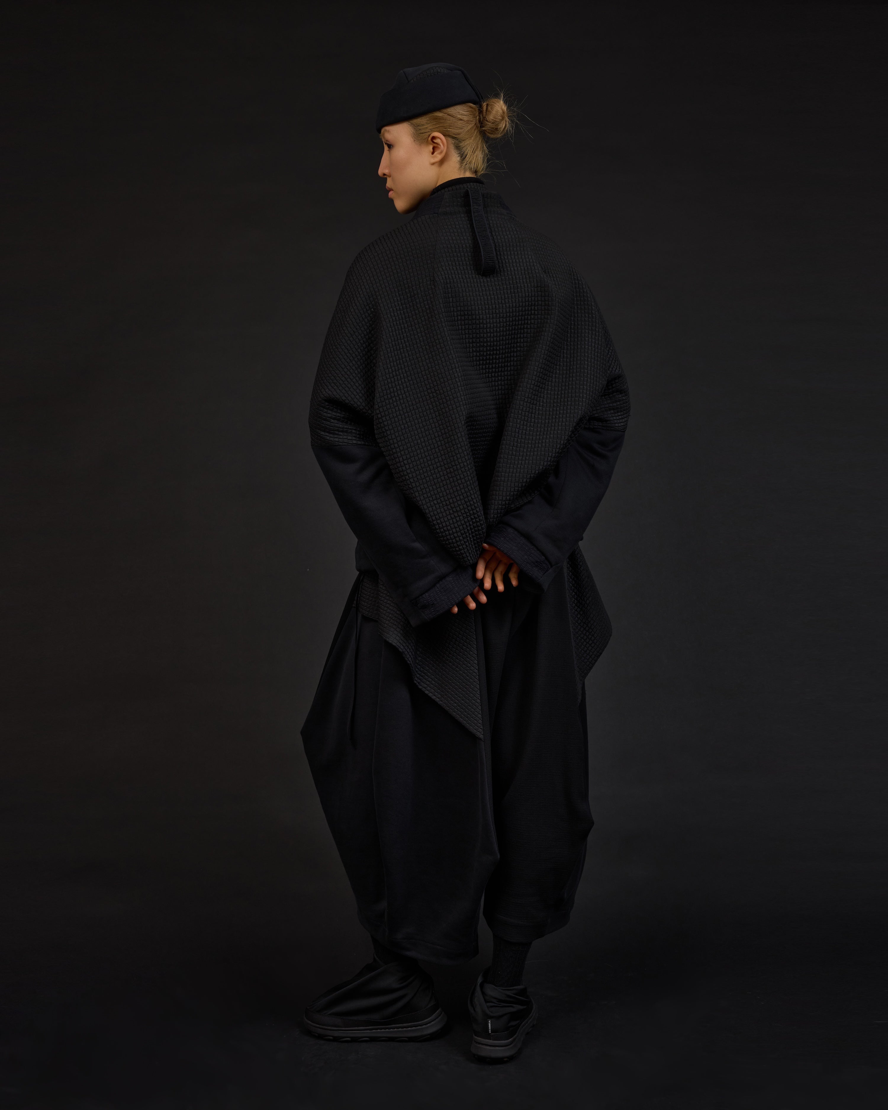 BOMBEO | Osa Black