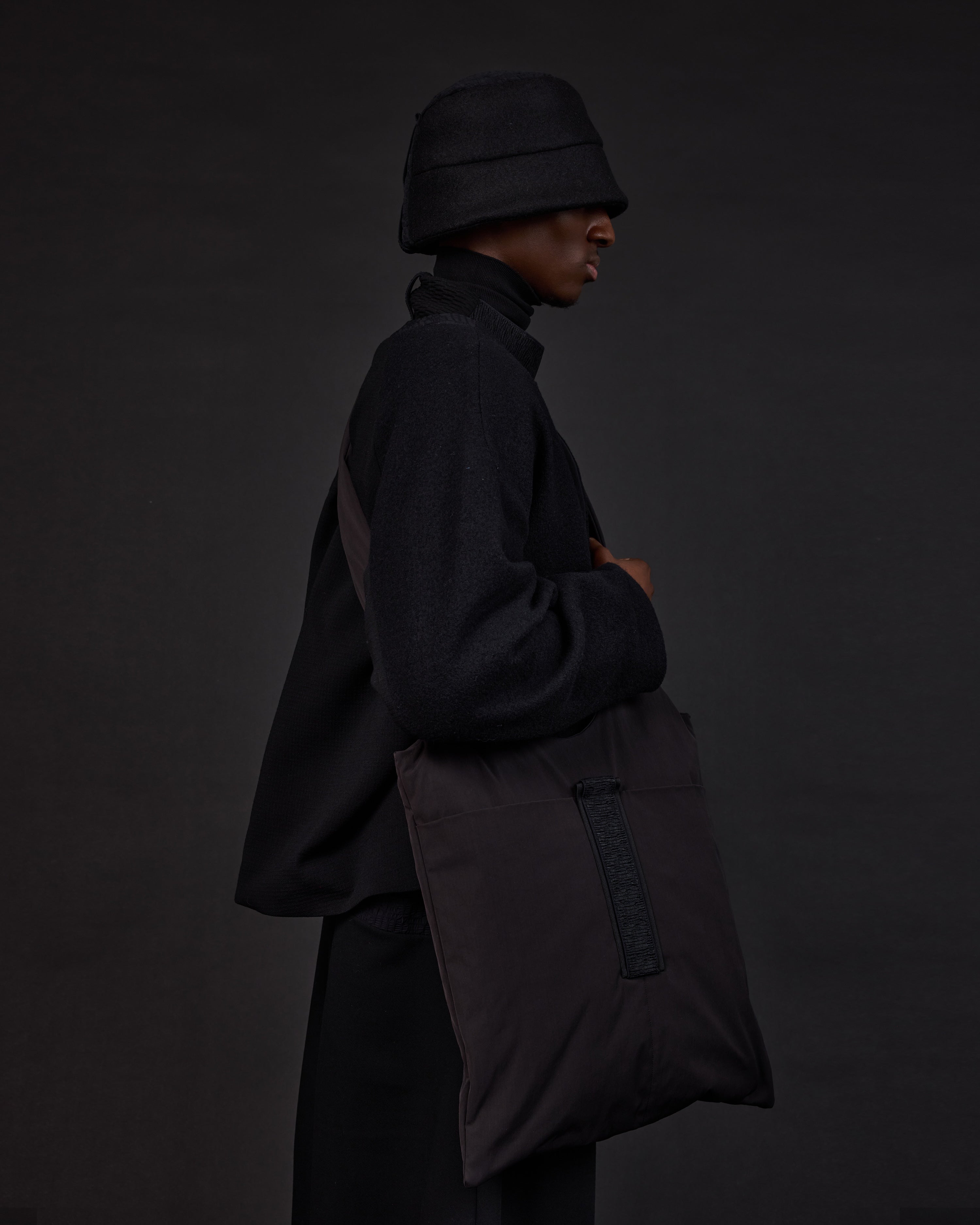 CABEO  |  Silkon Black