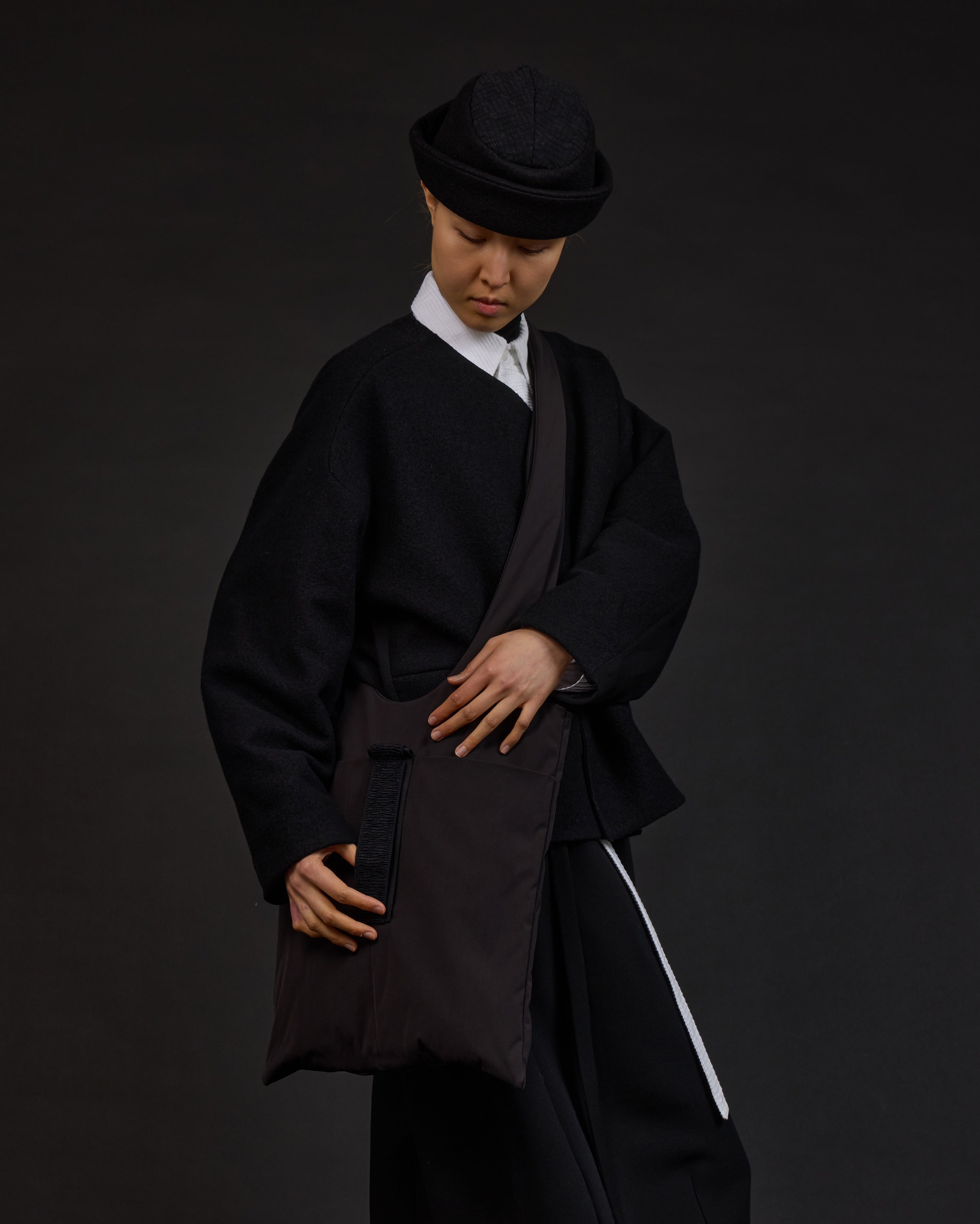CABEO  |  Silkon Black