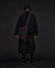 LLOVER | Black Boilpera Wool
