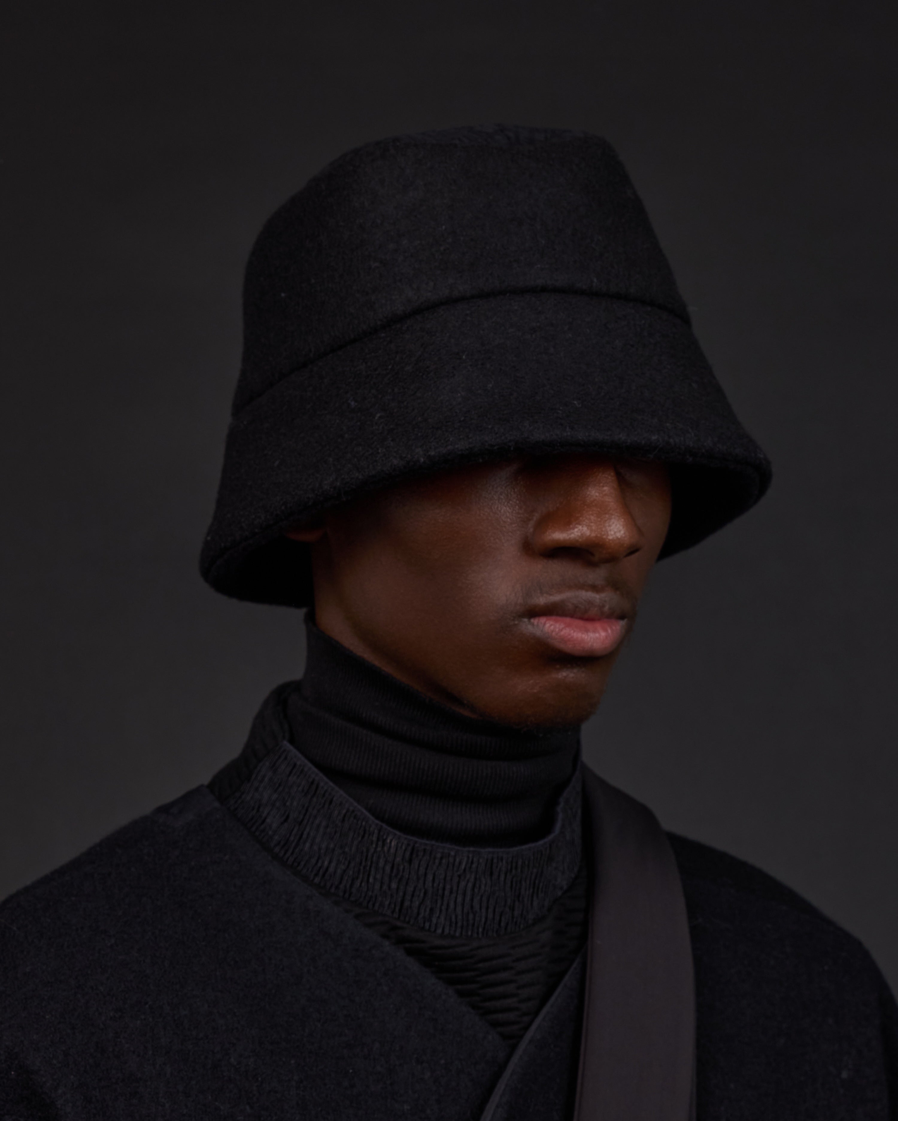 LOVHAT | Black Boilwool