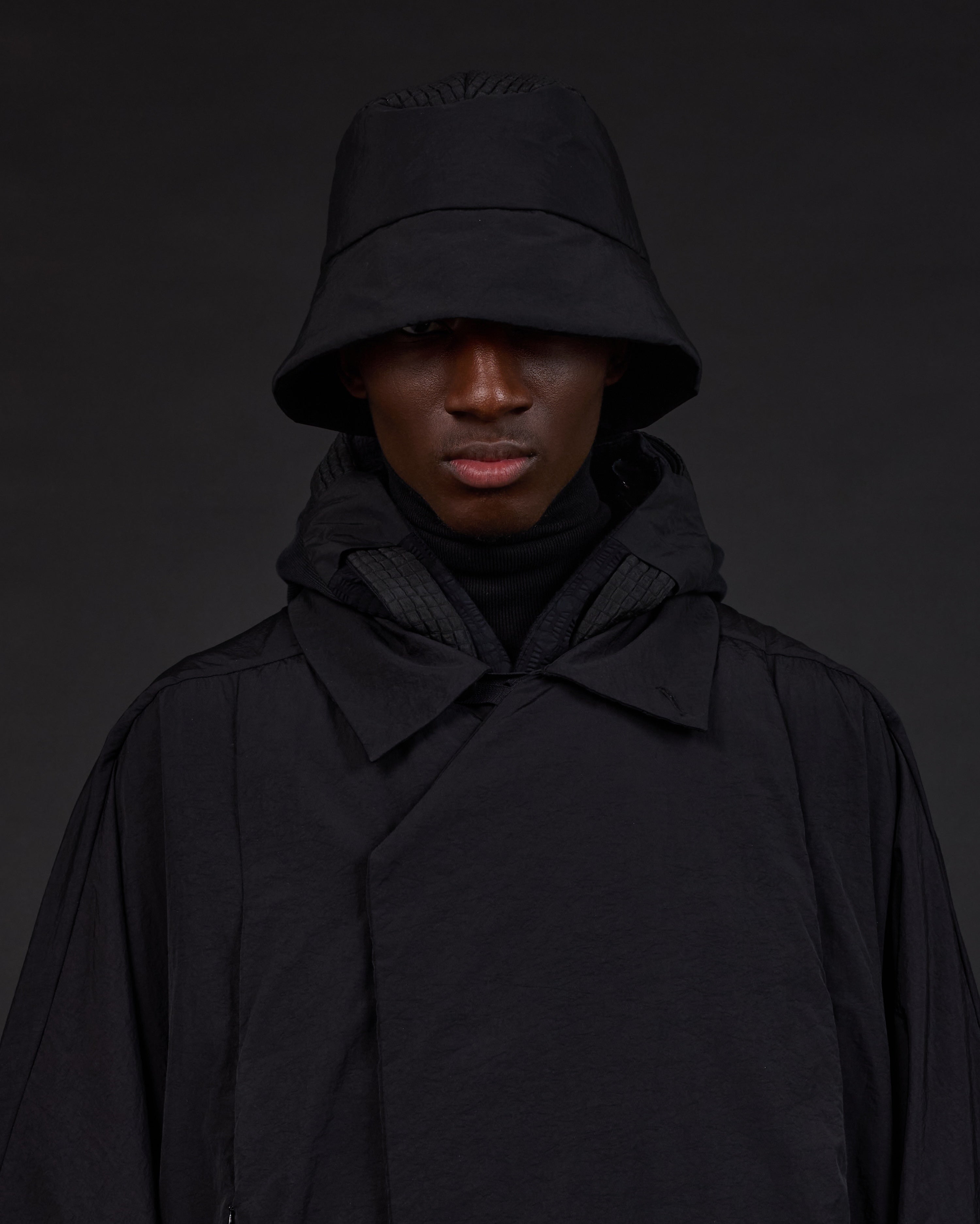 MACKAY | Matia Black