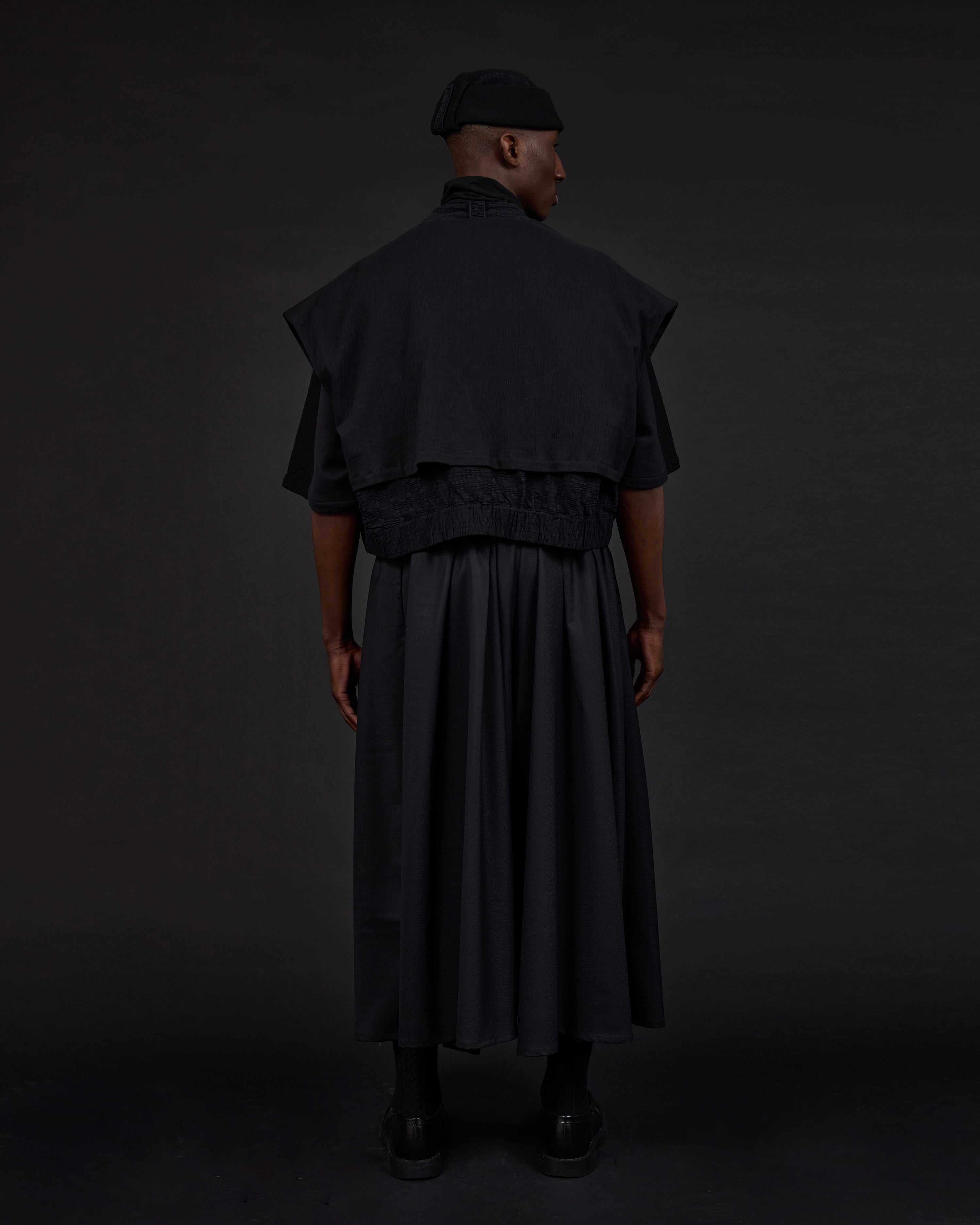 THAYAN | Black Fresco Diamond