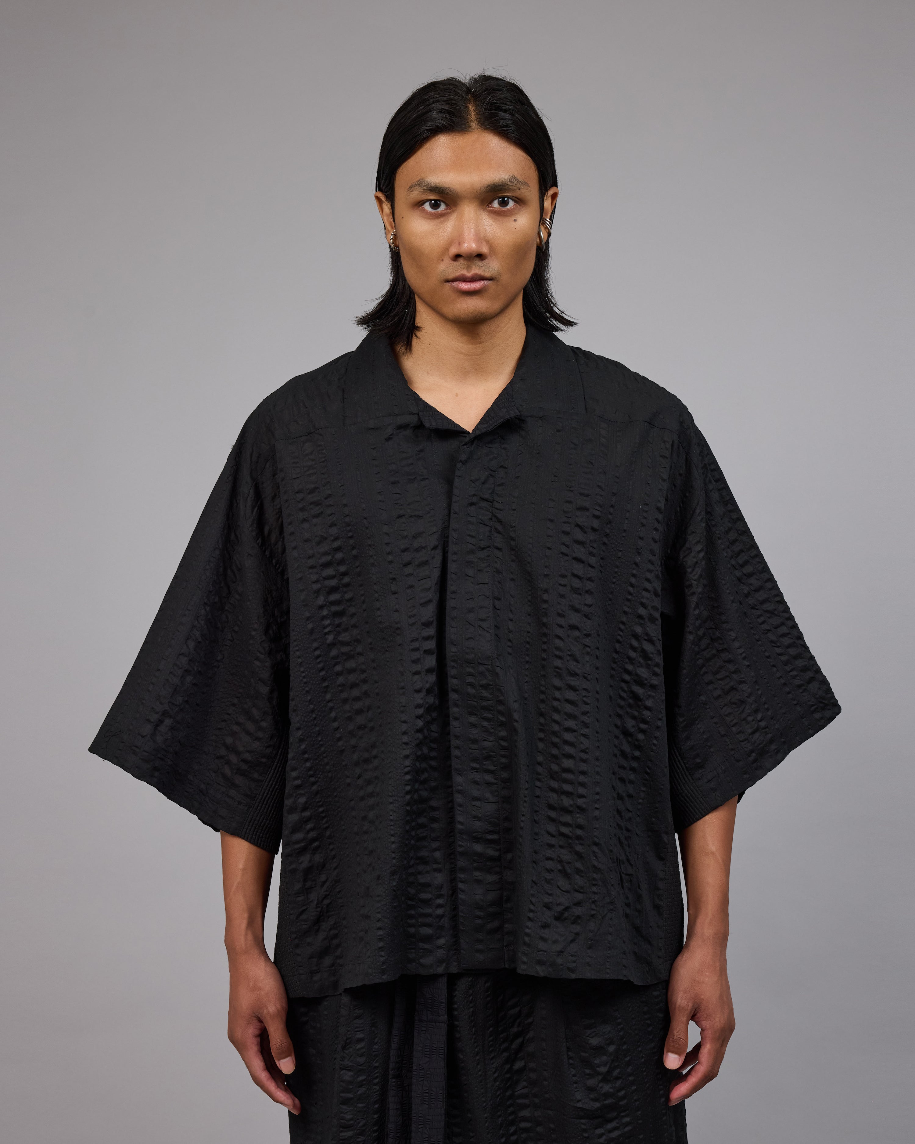A_CHATAMshirt-BlackSeerlawn01.jpg