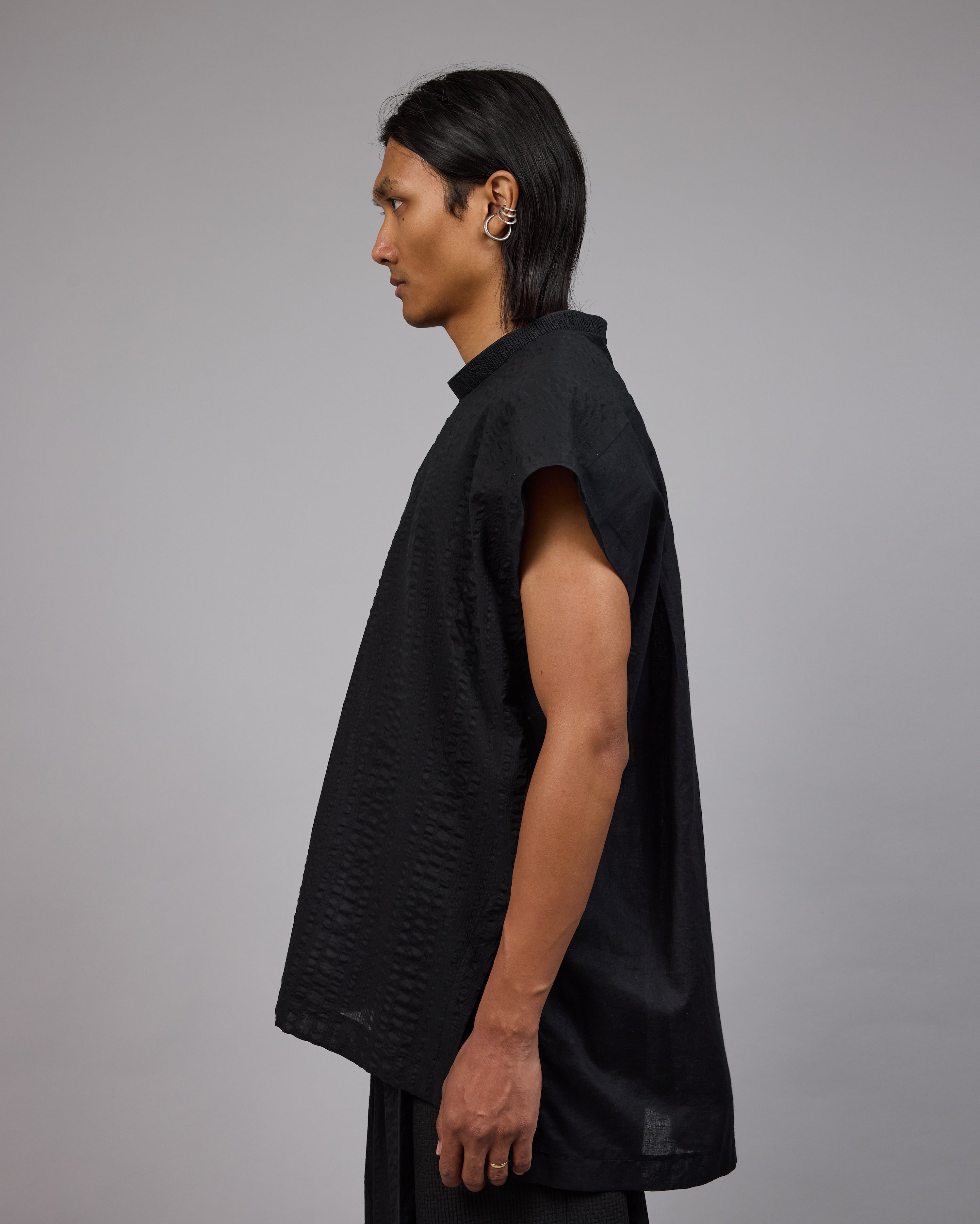 TOGA | Black Seerlawn