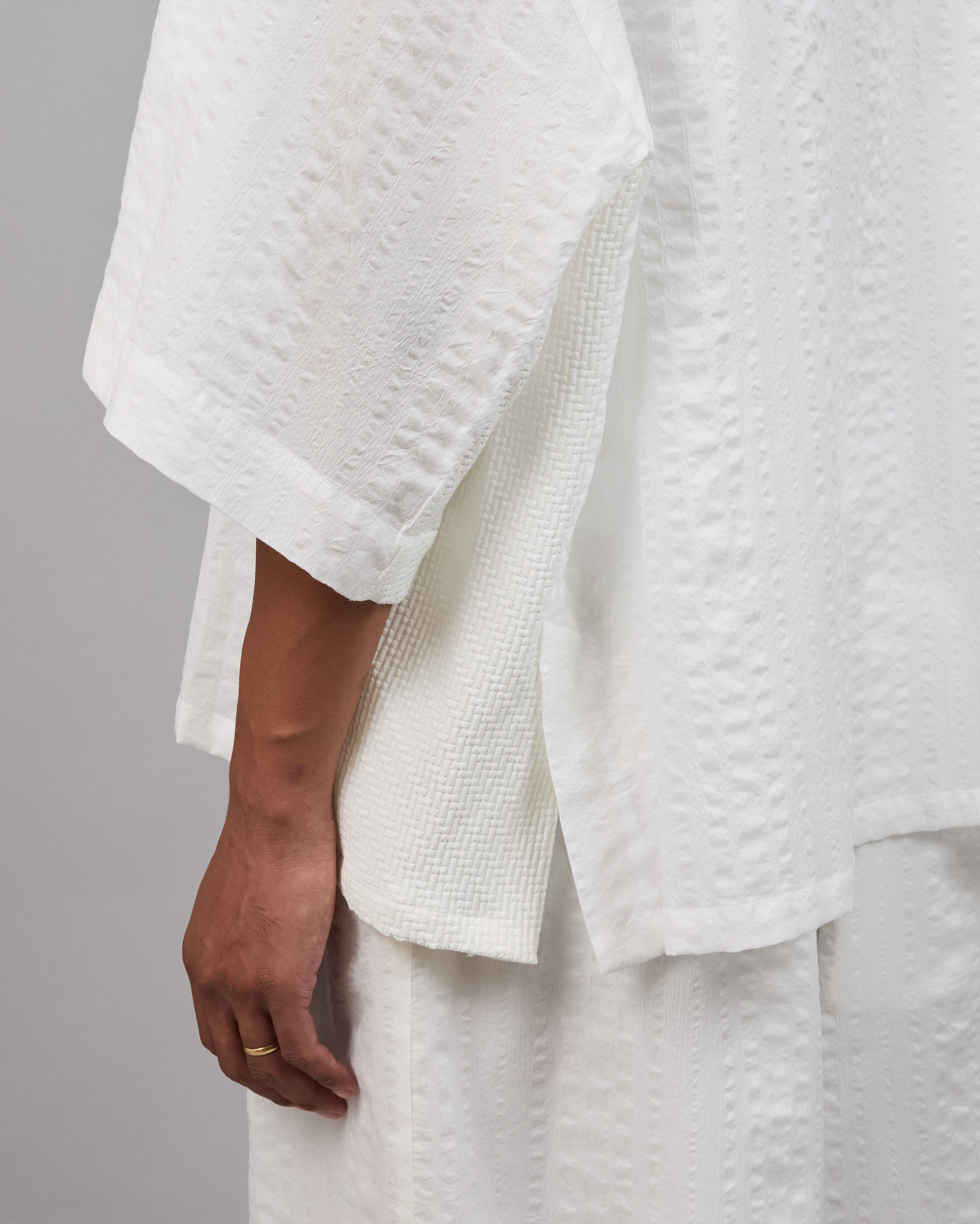 CHATAM | Chalk White Seerlawn