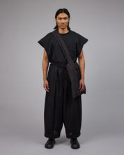 TOGA | Black Seerlawn