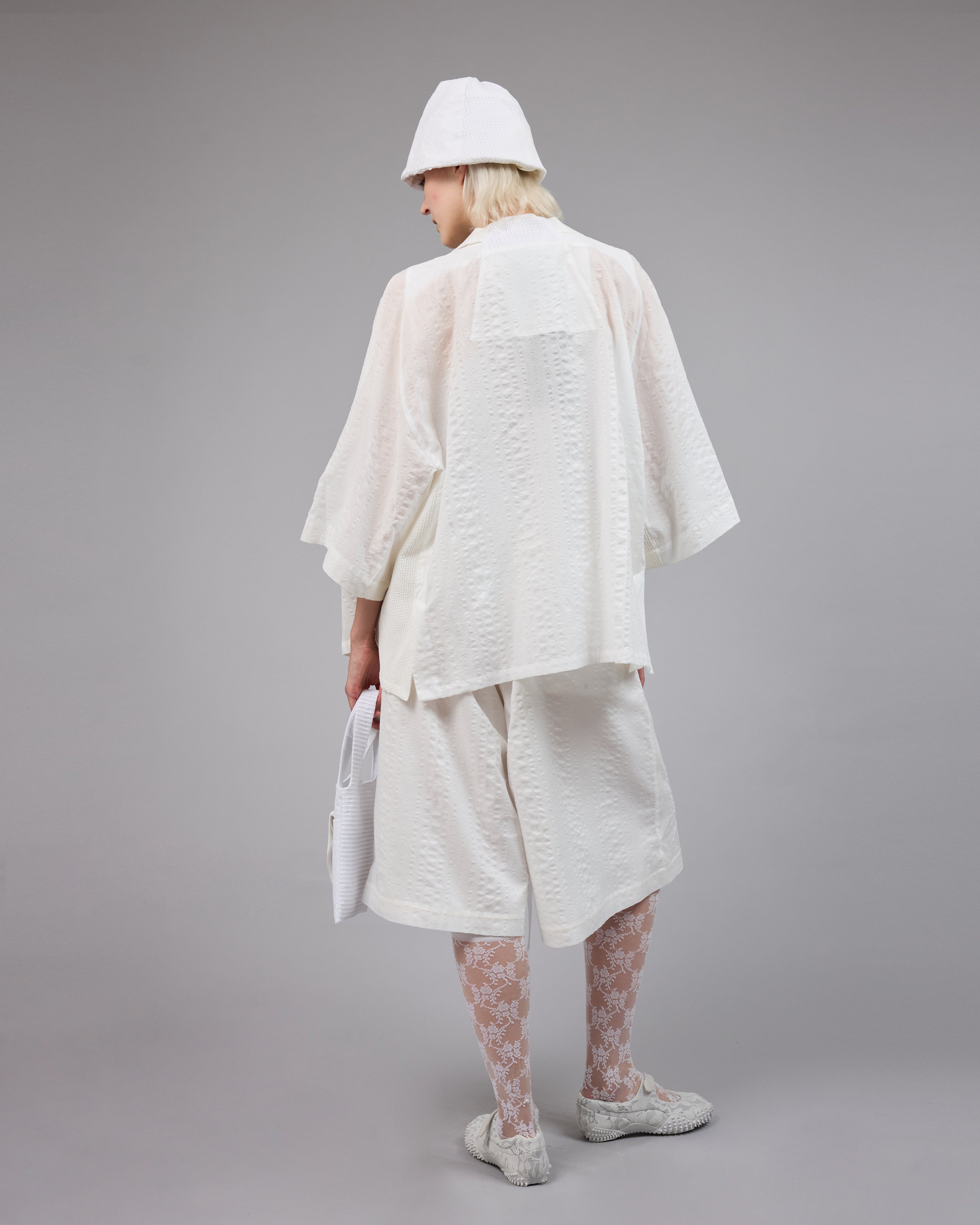 JOSKORT | Chalk-White Seerlawn