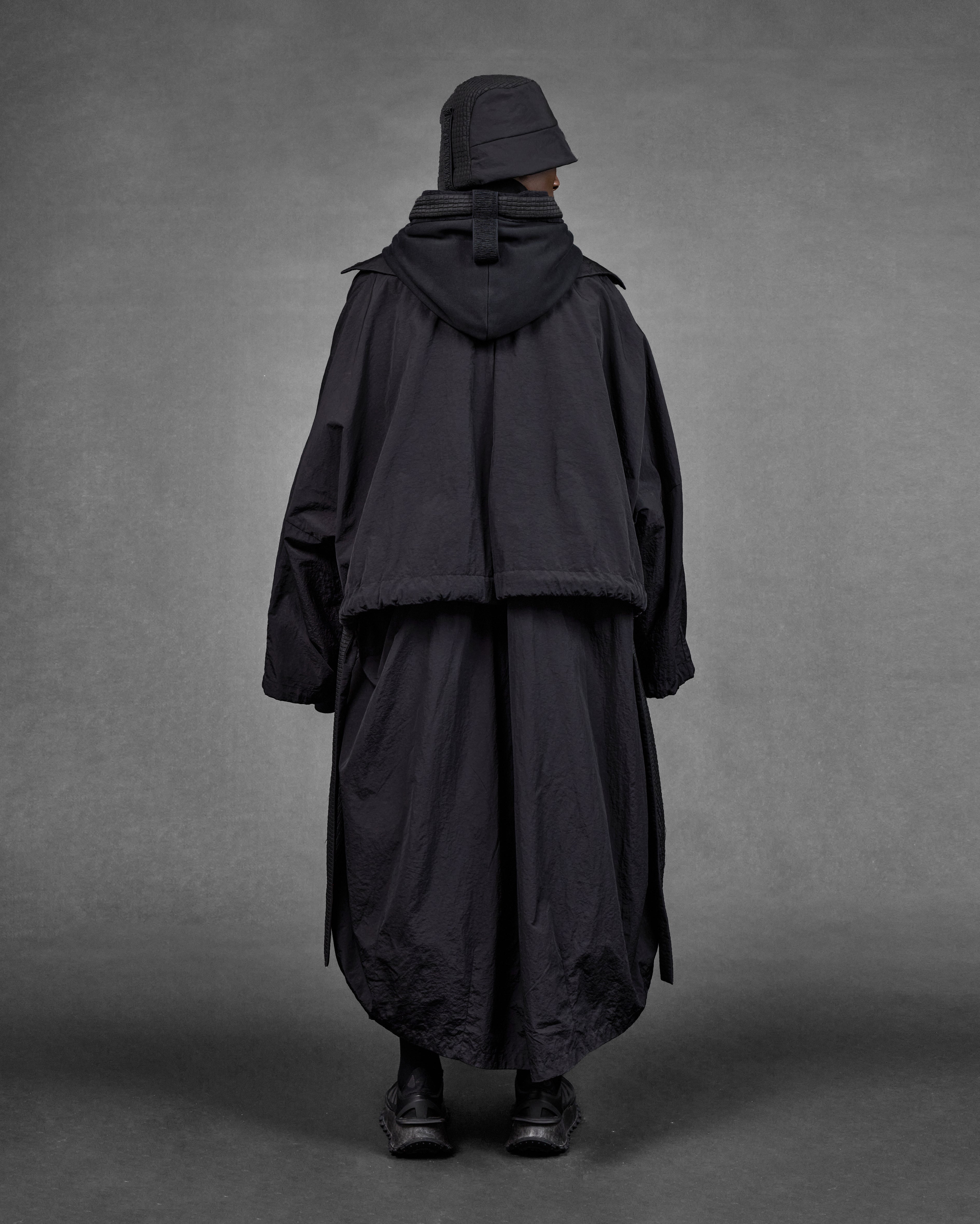 MACKAY | Matia Black